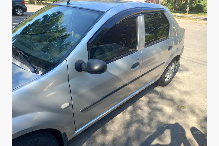 Dacia Logan I 2005-2008 рр. Вітровики (4 шт., Sunplex Sport) Image