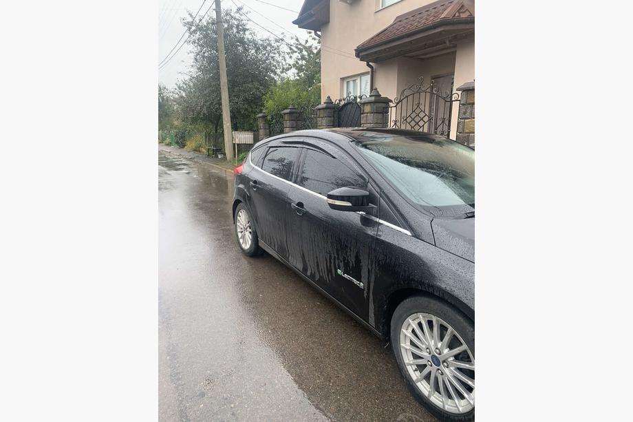 Ford Focus III 2011-2017 рр. Вітровики HB/Sedan (4 шт., Sunplex Sport) Фото 2