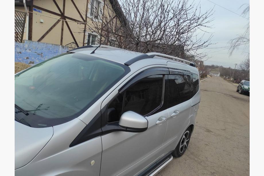 Ford Courier 2014-2023 рр. Вітровики (4 шт., Sunplex Sport) Image