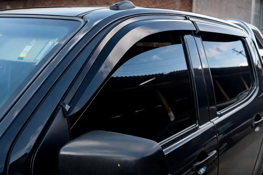 Isuzu D-Max 2019- рр. Вітровики (4 шт., Sunplex Sport)