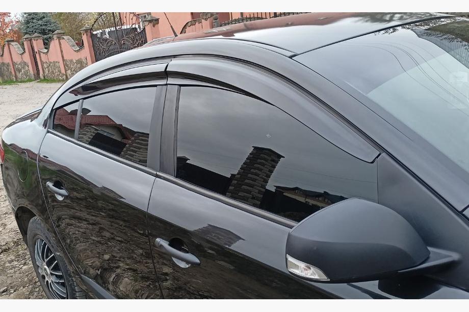 Renault Fluence 2009-2016 рр. Вітровики (4 шт., Sunplex Sport) Image