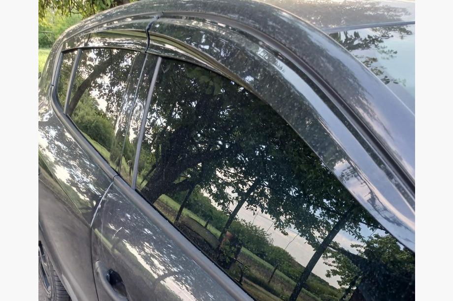 Renault Megane III 2009-2016 рр. Вітровики HB (4 шт., Sunplex Sport) Фото 4