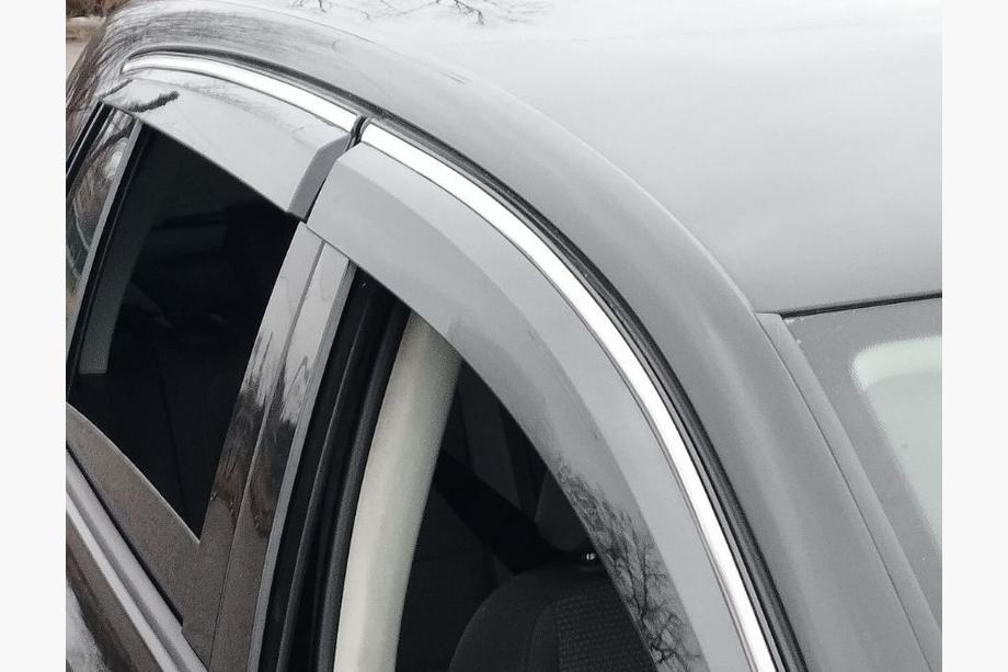 Volkswagen Golf 6 2008-2014 рр. Вітровики з хромованим молдингом HB (4 шт., Sunplex Chrome) Фото 7