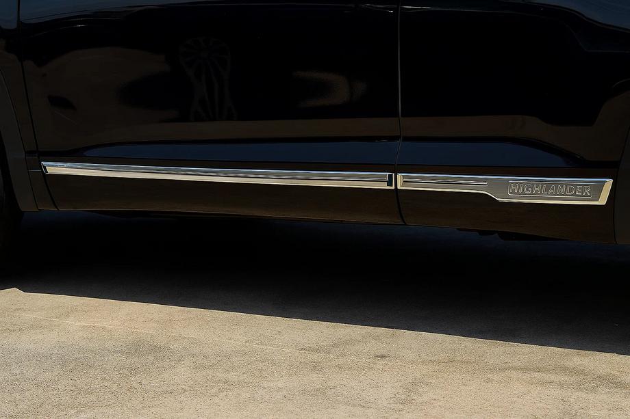 Toyota Highlander 2013-2019 рр. Хром молдинги на двері Libao (ABS) Image