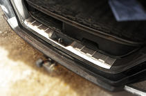 Nissan X-trail T31 2007-2014 рр. Накладка на задній поріг 2007-2010 (нерж) фото 1