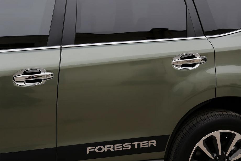 Subaru Forester 2013-2018 рр. Накладки під ручки Libao (4 шт, пласт) Фото 1