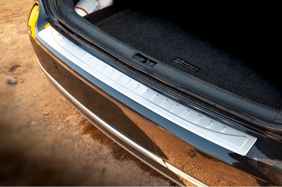 Volkswagen Passat B7 2012-2015 рр. Накладка на задній бампер OmsaLine МАТ (Sedan, нерж) Image