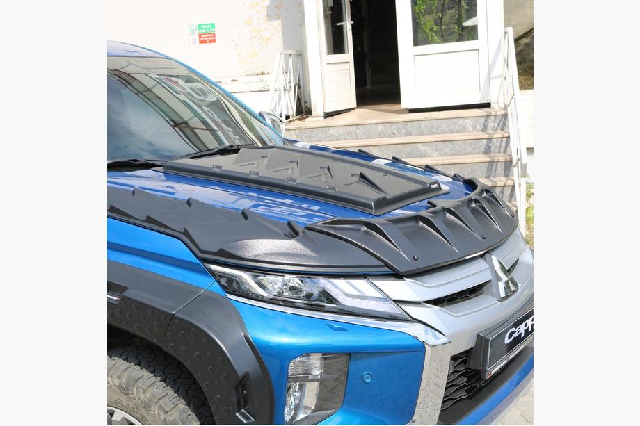 Mitsubishi L200 2015-2024 рр. Комплект накладок на капот DRAGON (2019+, 3 шт) Image