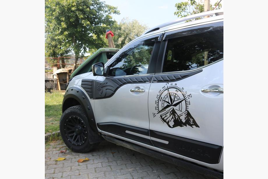 Nissan Navara/NP300 2016- рр. Молдинг на верх дверей (6 шт, ABS) Image