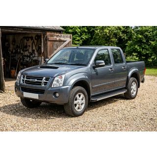 Бокові пороги Maya V1 (2007-2012, 2 шт., Алюміній) Isuzu D-Max 2002-2011 рр. фото 1