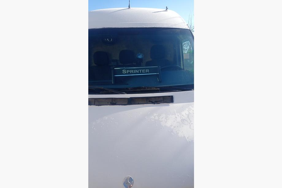 Mercedes Sprinter W901/902/903/904/905 1995-2006 рр. Полиця на панель (1995-2000, Чорна з червоною ниткою) Фото 7