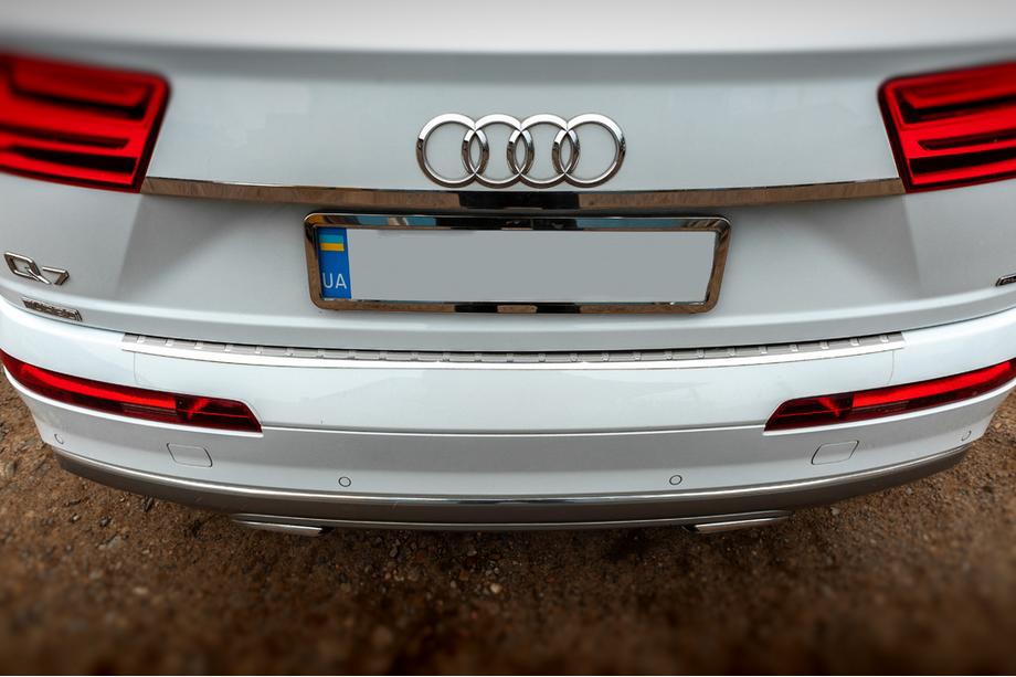 Audi Q7 2015- рр. Хром планка над номером (нерж) Image