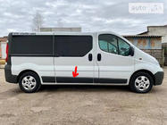 Renault Trafic 2001-2015 рр. Молдинг дверний оригінал б.у (R3) фото 1