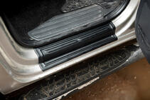 Volkswagen Amarok 2010-2022 рр. Накладки на дверні пороги EuroCap (4 шт, ABS) фото 3