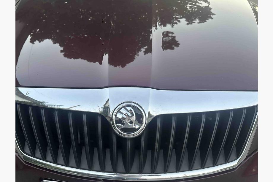 Skoda Емблема 5J0853621 (89 мм)