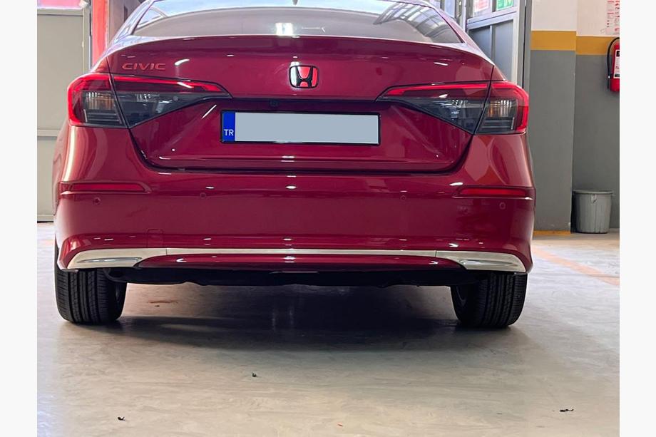 Honda Civic Sedan 2021- рр. Накладка на задній бампер (Sedan, нерж) Image