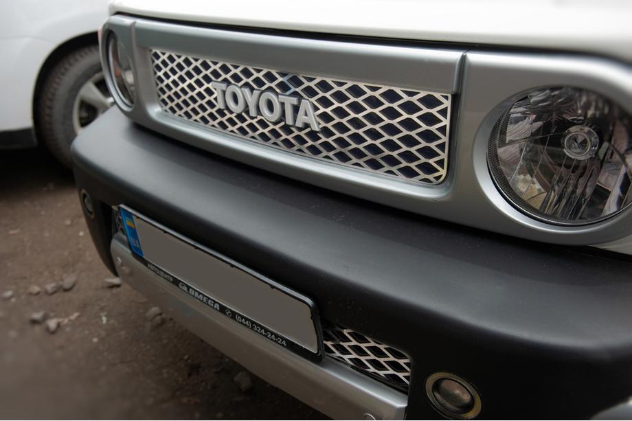 Toyota FJ Cruiser 2006-2022 рр. Хром накадки на решітку (нержавійка) Фото 4