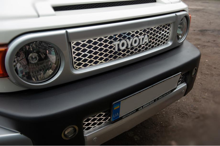 Toyota FJ Cruiser 2006-2022 рр. Хром накадки на решітку (нержавійка) Фото 5