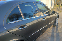 Mercedes E-сlass W211 2002-2009 рр. Зовнішня окантовка стекол (нерж) фото 12